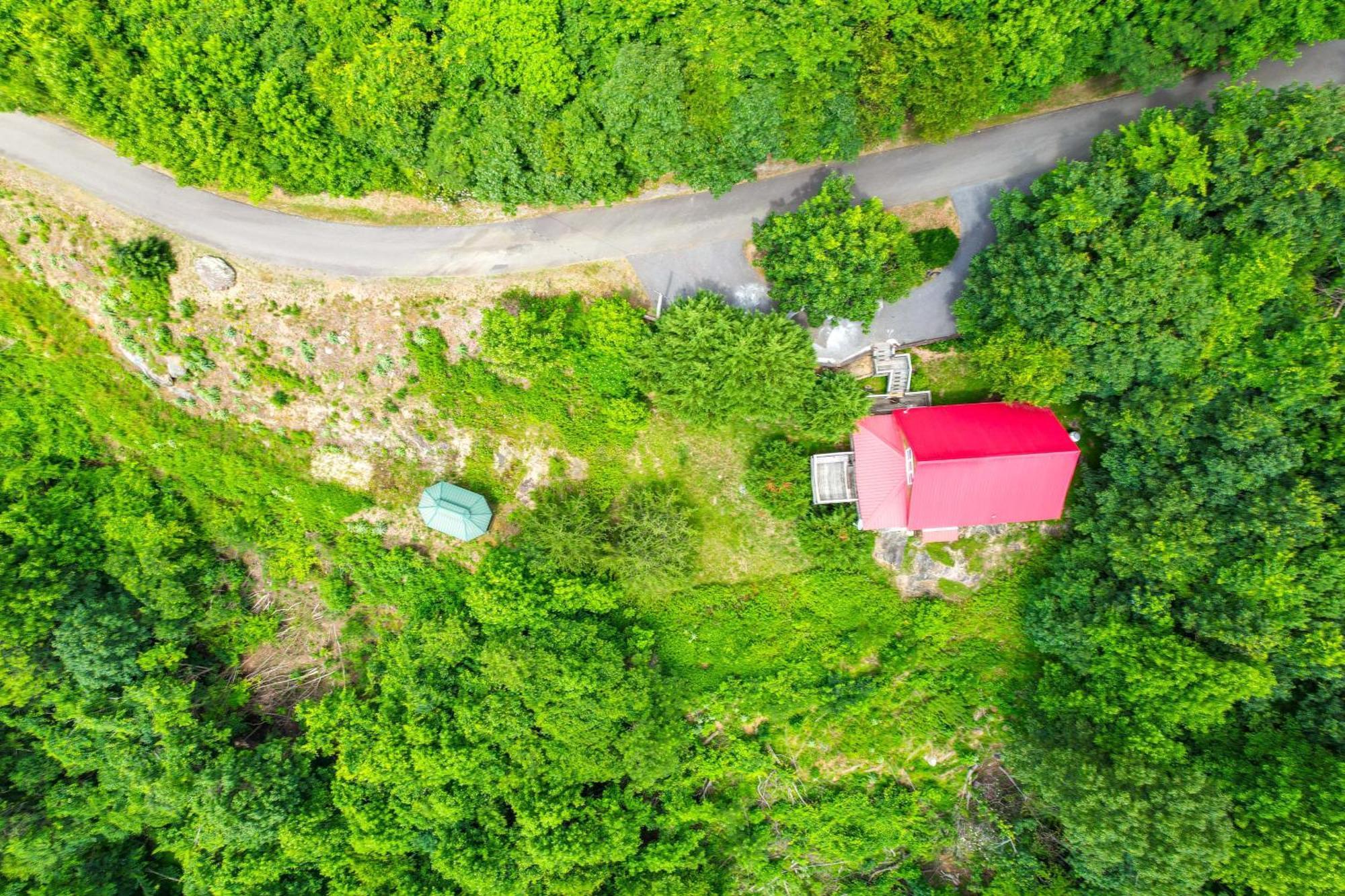 Warm And Cozy Cabin With Deck On Top Of The Blue Ridge Fancy Gap Bagian luar foto